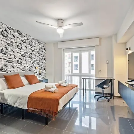 Piso En Atarazanas Apartman Málaga
