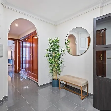 Piso En Atarazanas Apartment Malaga